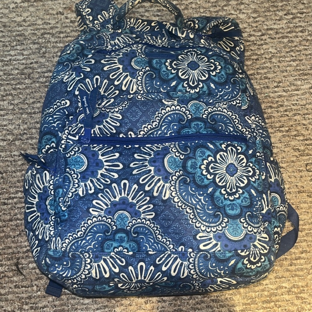 Chic Vera Bradley Backpack and Wristlet Bundle